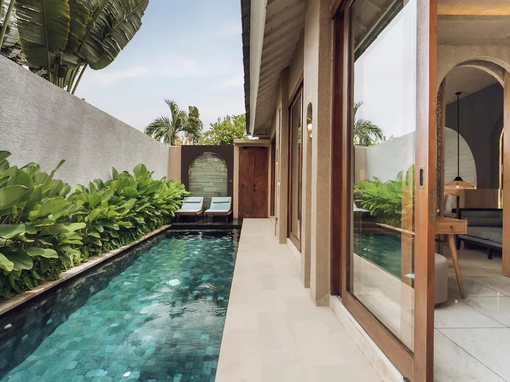 Astera Villa Seminyak - exterior and pool