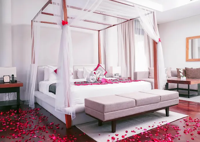 Signature Pool Villa at Javana Royal Villas