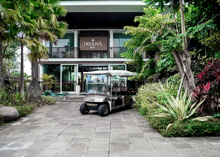 Javana Royal Villas - Villa exterior