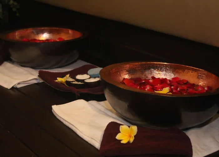 Berry Amour Romantic Villas - Dining