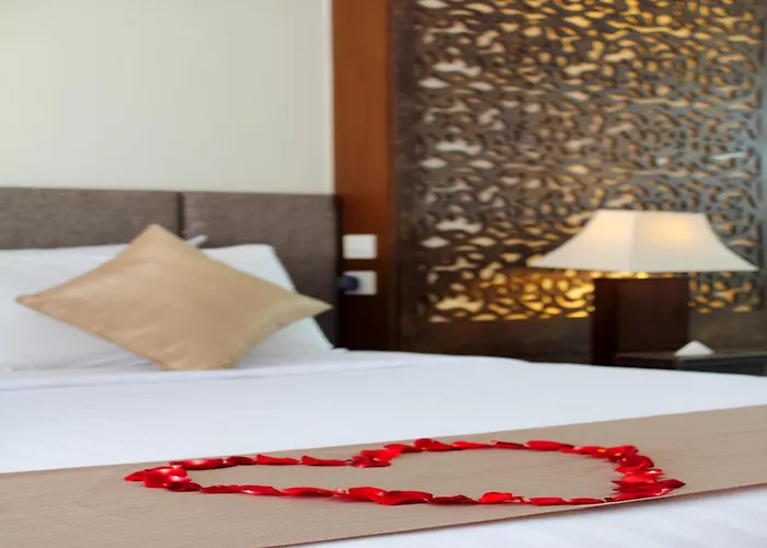 Villa Kayu Raja - Bedroom